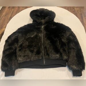 URBAN OUTFITTERS Ablanche Fur Fitters Black Hooded Jacket Women’s Size Large